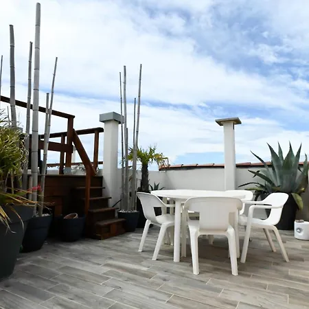 Le Solarium - Piscine - 7 Pers - Centre Port Appartement